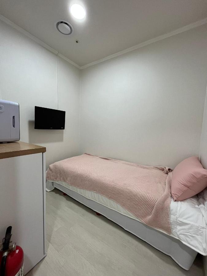 The Stay Cube House - Female Only Soul Exteriér fotografie